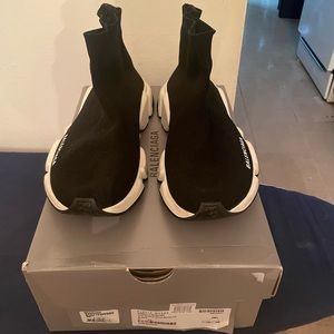 Womens Balenciaga speed sneakers
